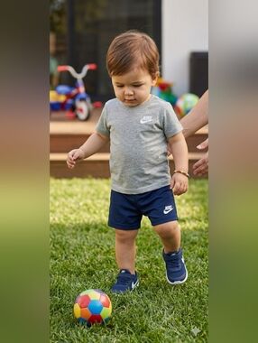 Nike Toddler Navy Athletic Shorts - Navy SIZE  18M